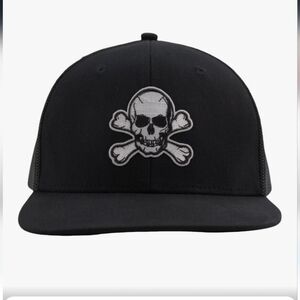 Black Skull and Crossbones Cap